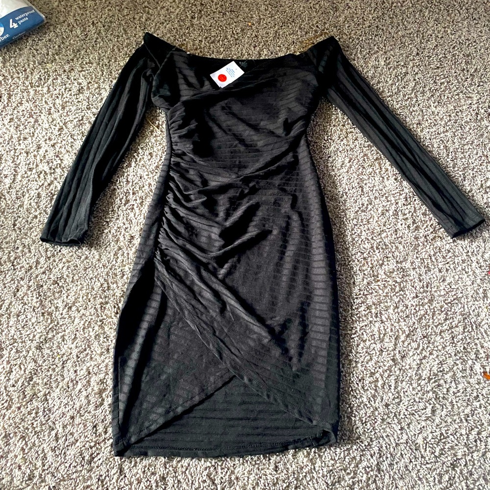 Woman’s black dress size small